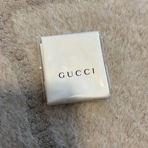 GUCCI Glasses wipe
